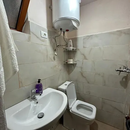 Shtepiza Guest house Theth