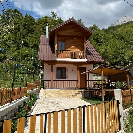 Shtepiza Guest house *