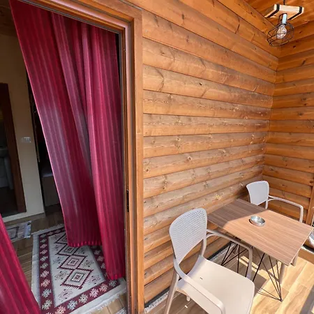 Shtepiza Konukevi Theth