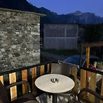 Shtepiza 3* 세스