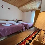 Shtepiza 세스